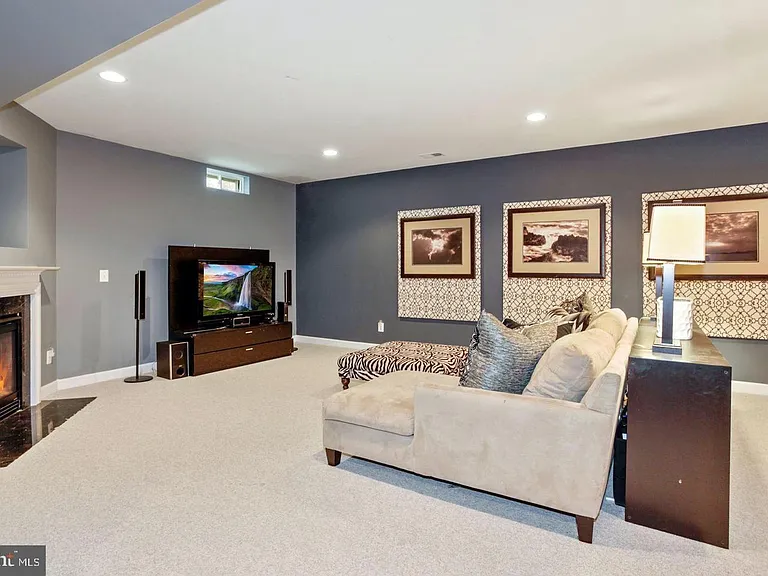 5401 Tomlinson Dr — Photo 5