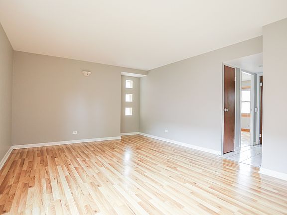 4th image of 2123 W Farragut Ave APT 2K
