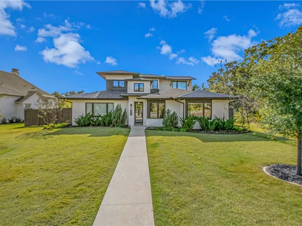 4772 Concordia Dr, Bryan, TX 77802