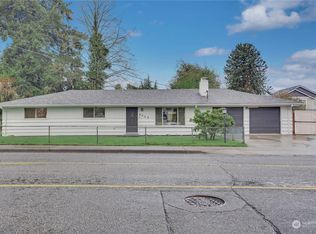 4202 49th Ave NE, Tacoma, WA