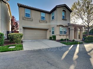 6 Beachcomber Pl, Sacramento, CA