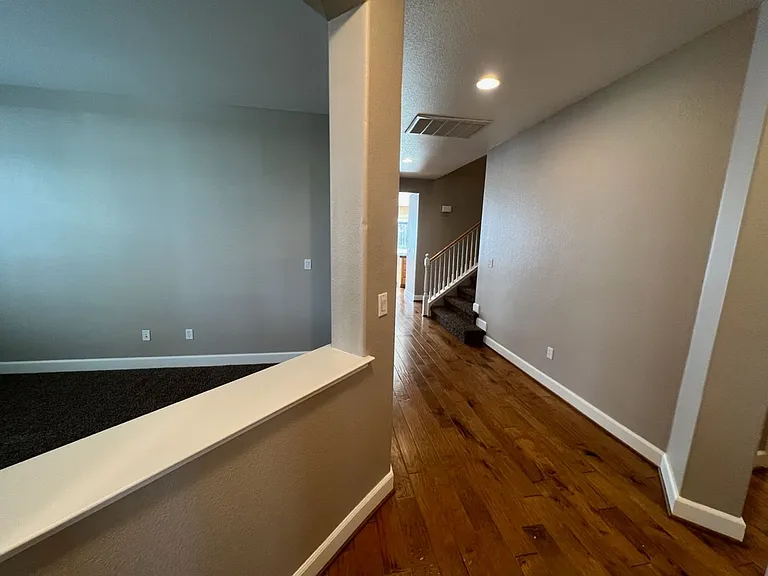 1506 Azalea Dr — Photo 5