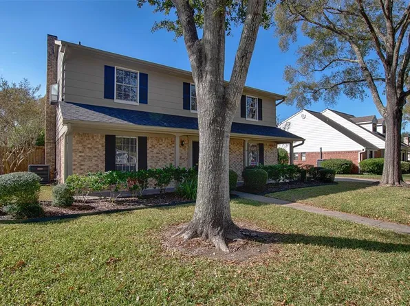 15538 Torry Pines Rd, Houston, TX 77062