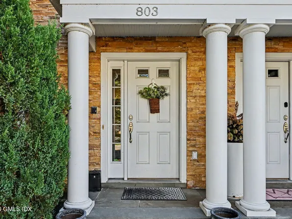 70 Riverdale Ave Unit 803, Greenwich, CT 06831