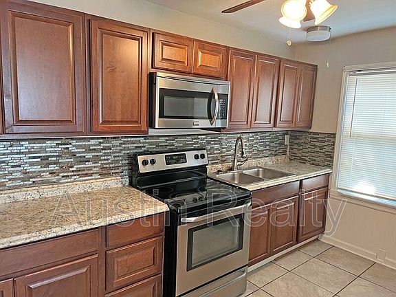 2nd image of 10201 Saint Katherine Ln