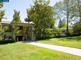 1401 Canyonwood Ct APT 8, Walnut Creek, CA 94595