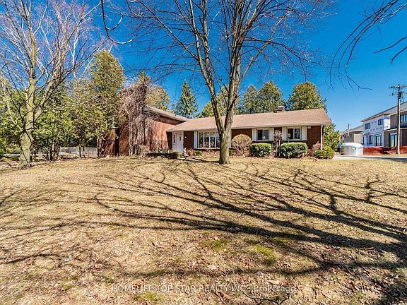 2nd image of 8733 Heritage Rd