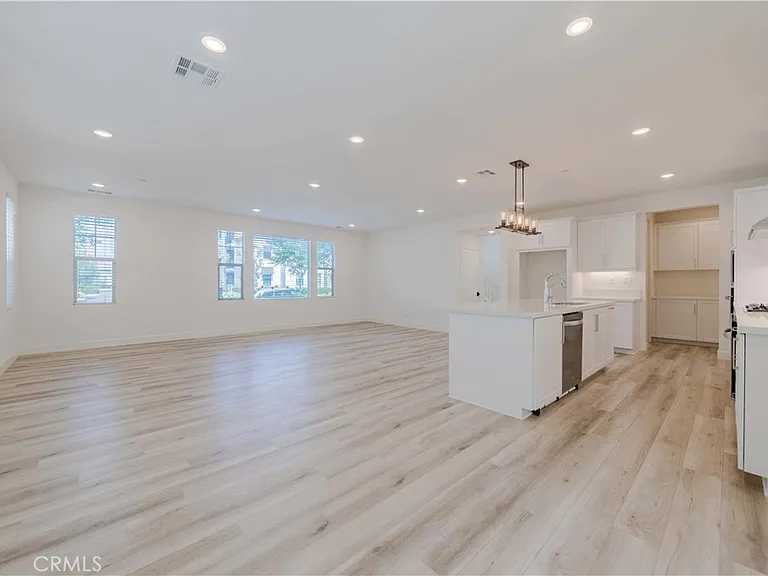 11850 Harvest Dr — Photo 15