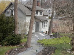 1 View Pl, Huntington, NY 11743