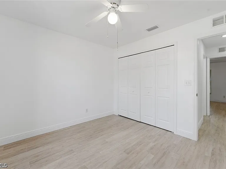 1309 SW 29th St — Photo 16