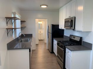 11823 Truro Ave, Hawthorne, CA 90250