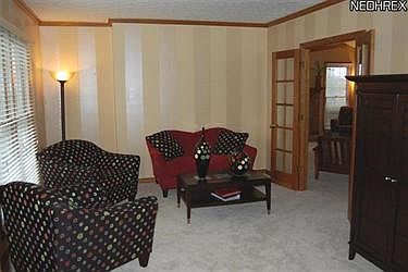 5th image of 5372 Wilshire Park Dr