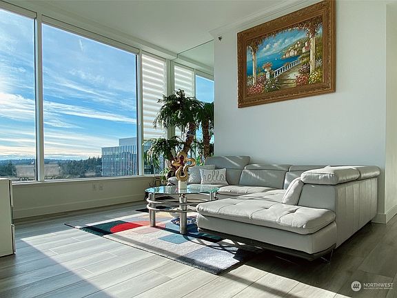 3rd image of 177 107th Avenue NE #2203