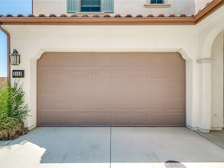 3103 Masterpiece St — Photo 24