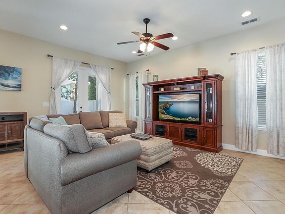 Spacious Living Room