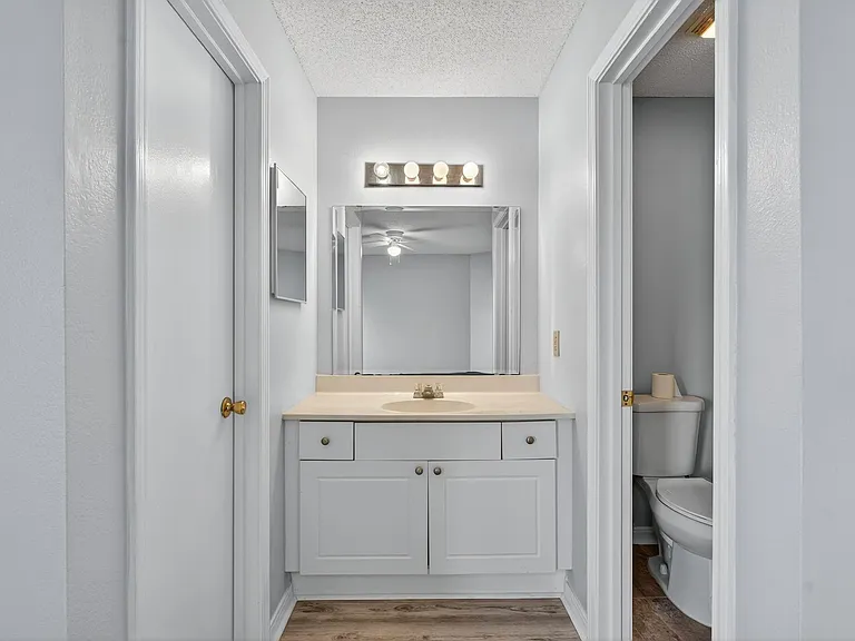 10200 Belle Rive Blvd #212 — Photo 27
