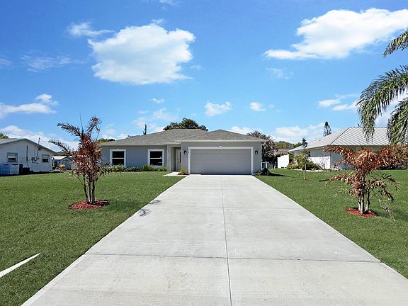 2nd image of 418 Easy Street