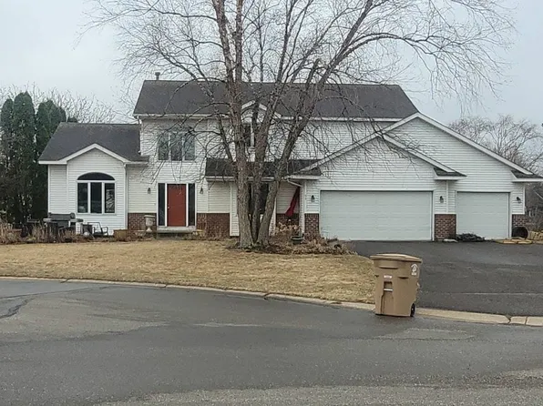 54 Berwick Pl, Saint Paul, MN 55115