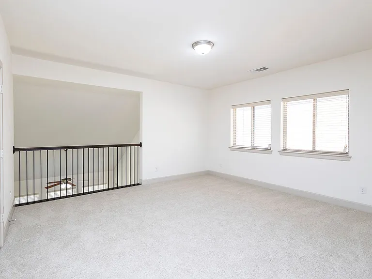 6337 Saddlebrook — Photo 28