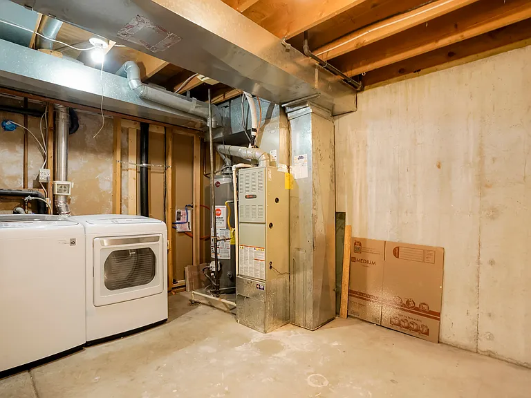Large Laundry Room