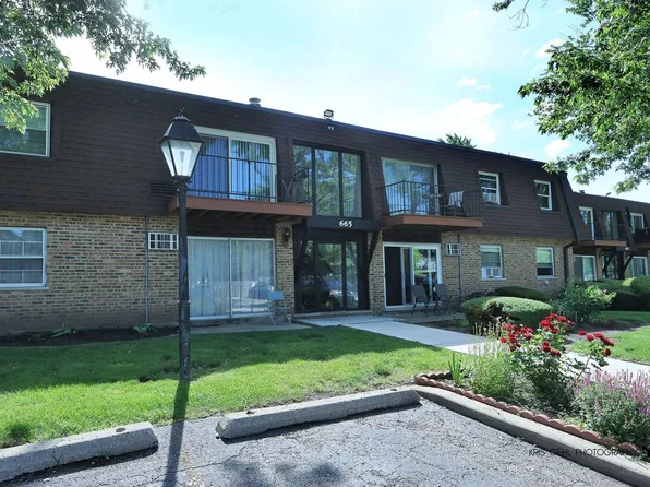 665 Grove Dr APT 209, Buffalo Grove, IL 60089