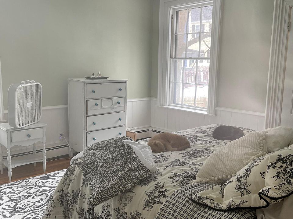 Large light filled master bedroom with walk in closet.