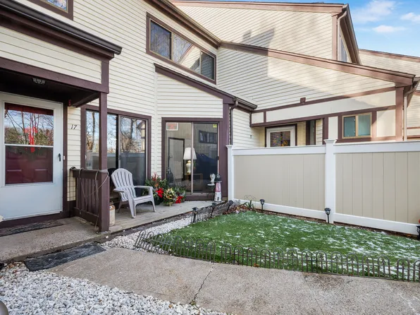 81 Main Street #17B, Branford, CT 06405