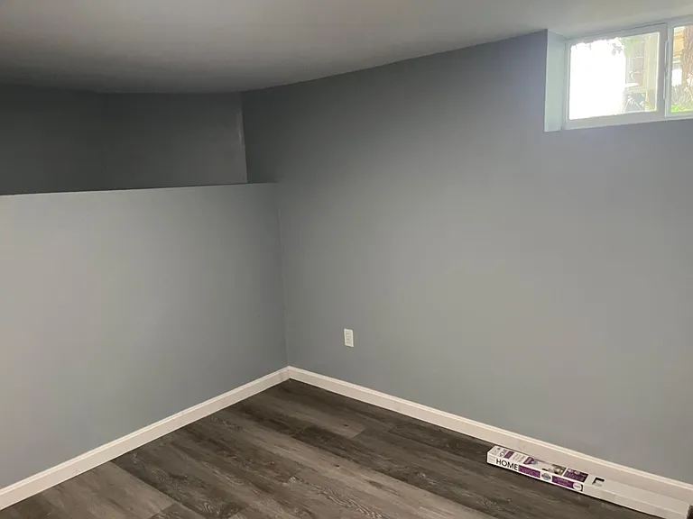 229 Pontiac Ave — Photo 2
