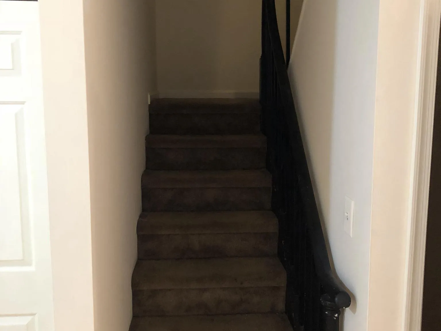3 bed, 1500 sqft, $2,400 — Photo 4