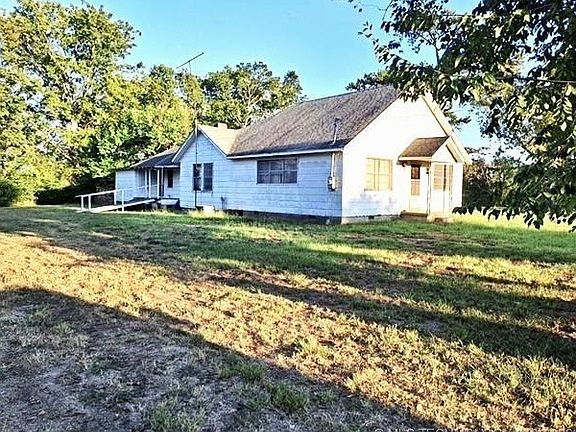 3rd image of 10278 W McGee Rd