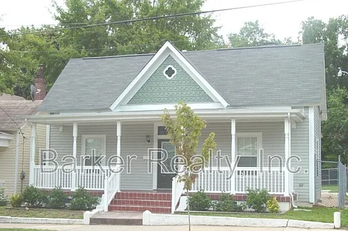 606B E Martin St Photo 1
