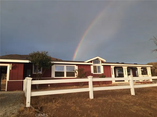 34712 Lillianne St, Acton, CA 93510