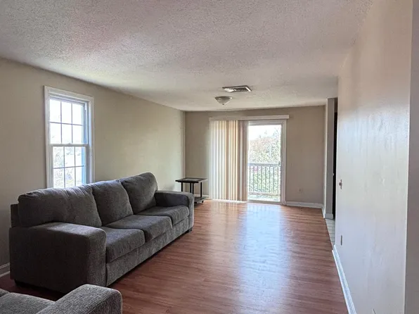 2920 Pawtucket Ave #2916C, Riverside, RI 02915