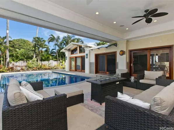 590 Iana St, Kailua, HI 96734