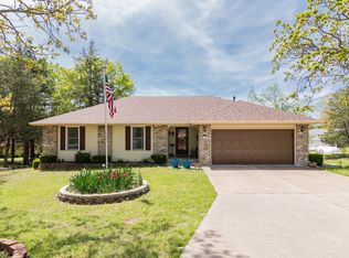 116 Oak Dr, Kimberling city, MO 65686