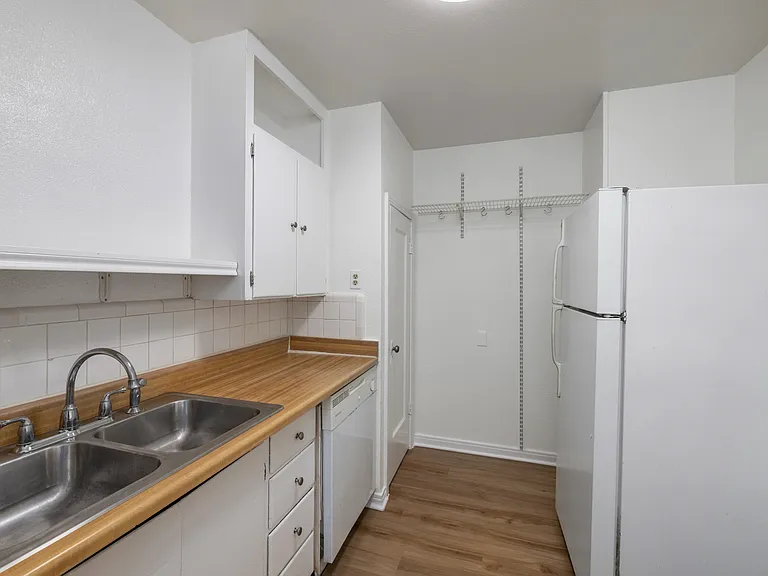 8639 San Benito Way — Photo 4