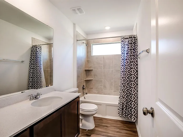 614 Milliner Loop — Photo 9