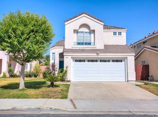 2414 Highland Pines Rd, Pomona, CA 91767