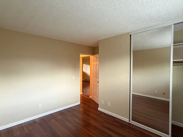 101 Glen Eyrie Avenue — Photo 7