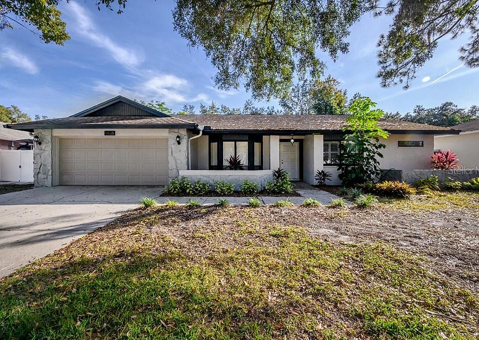 1st image of 4806 Centerbrook Ct