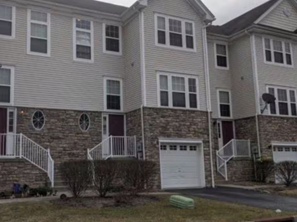 56 Indian Field Dr