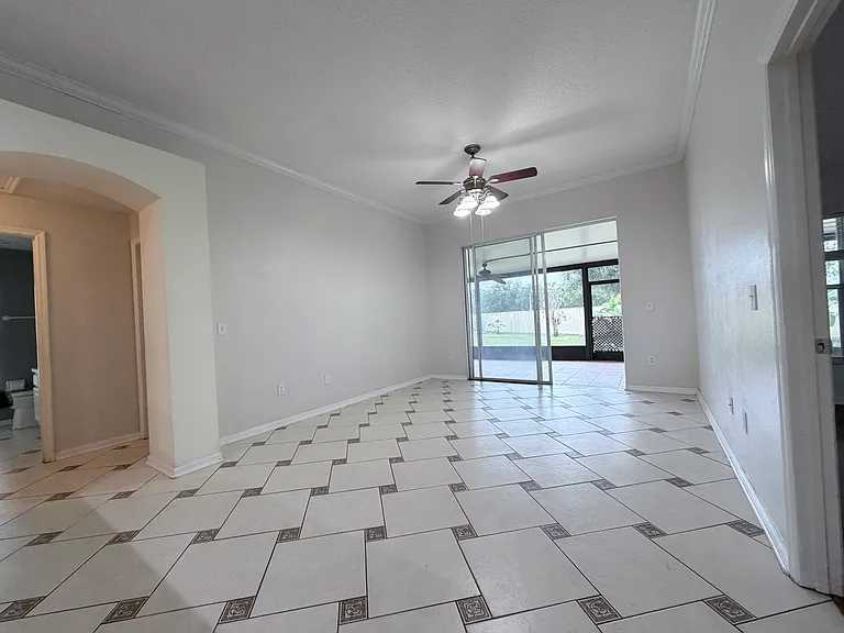 10808 Flycast Cir — Photo 2