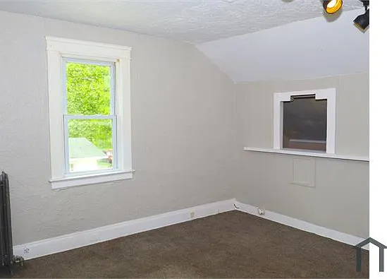 2 bed, 1098 sqft, $900 — Photo 3