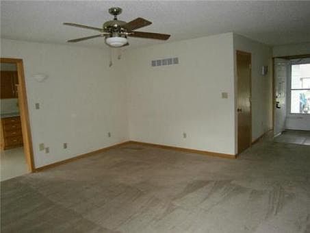 2nd image of 14811 E 48th St