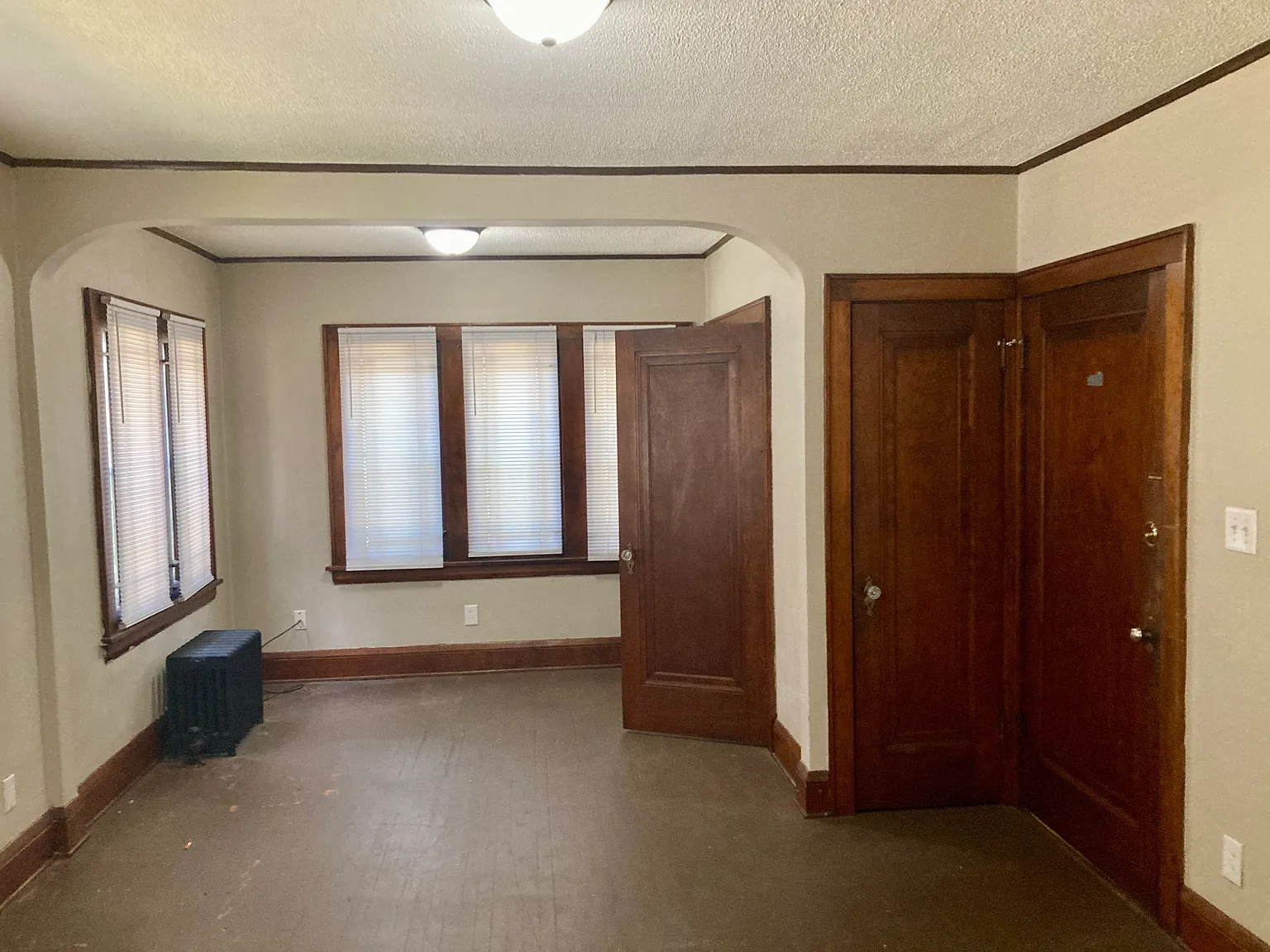 2 bed, 1.0 bath, 1100 sqft, $1,000 — Photo 4