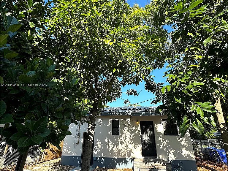 5530 NW Miami Ct — Photo 47