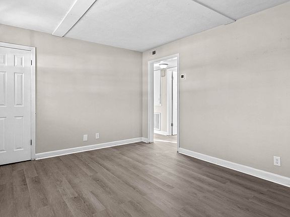 3rd image of 500 Bethania Rural Hall Rd #109