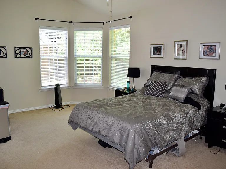 3621 Nandina Dr — Photo 15
