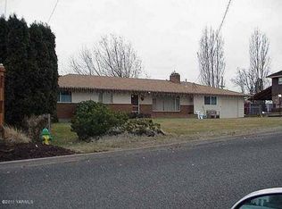 6404 Appleview Way, Yakima, WA 98908