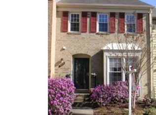 9919 Whitewater Dr, Burke, VA 22015